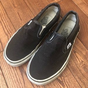 Black Slip-On Vans Sneakers